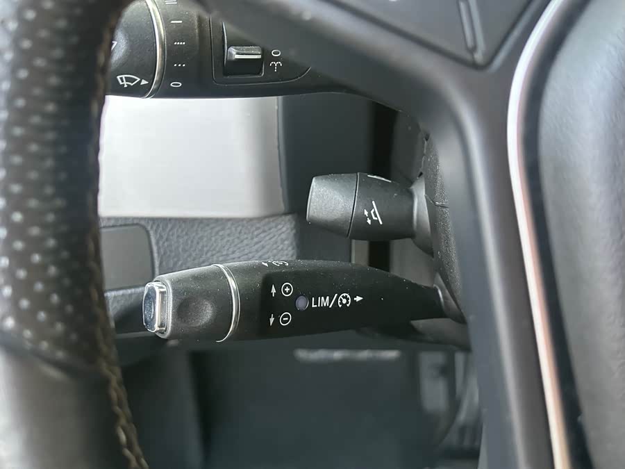 Mercedes-Benz GLK Class 2014 immagine di auto #10