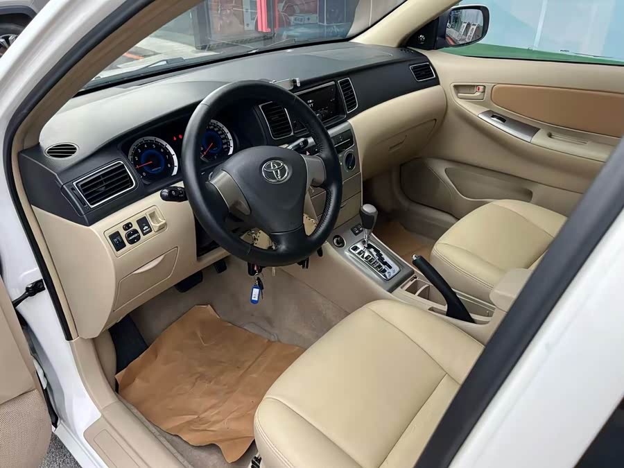 Toyota Corolla (Classic) 2014 immagine di auto #10