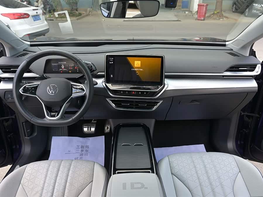 Volkswagen ID.6 X 2021 #10 Volkswagen ID.6 X 2021 car image #10