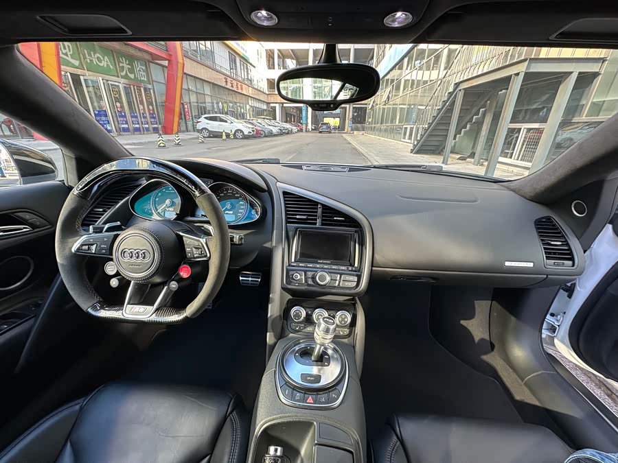 Audi R8 2011 #10 Audi R8 2011 car image #10