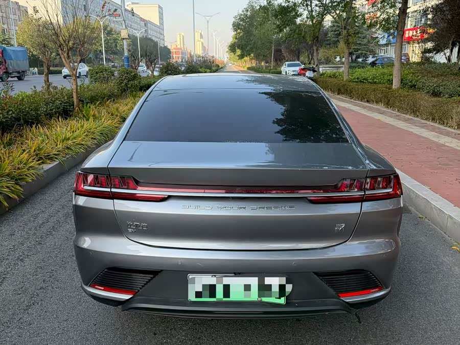 BYD Han 2023 #10 BYD Han 2023 car image #10