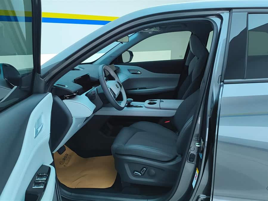 Changan UNI-Z 2025 car image #10