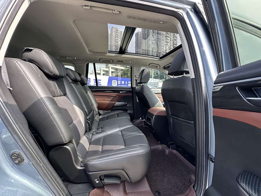 广汽传祺 传祺GS8 2017 汽车图片 #10