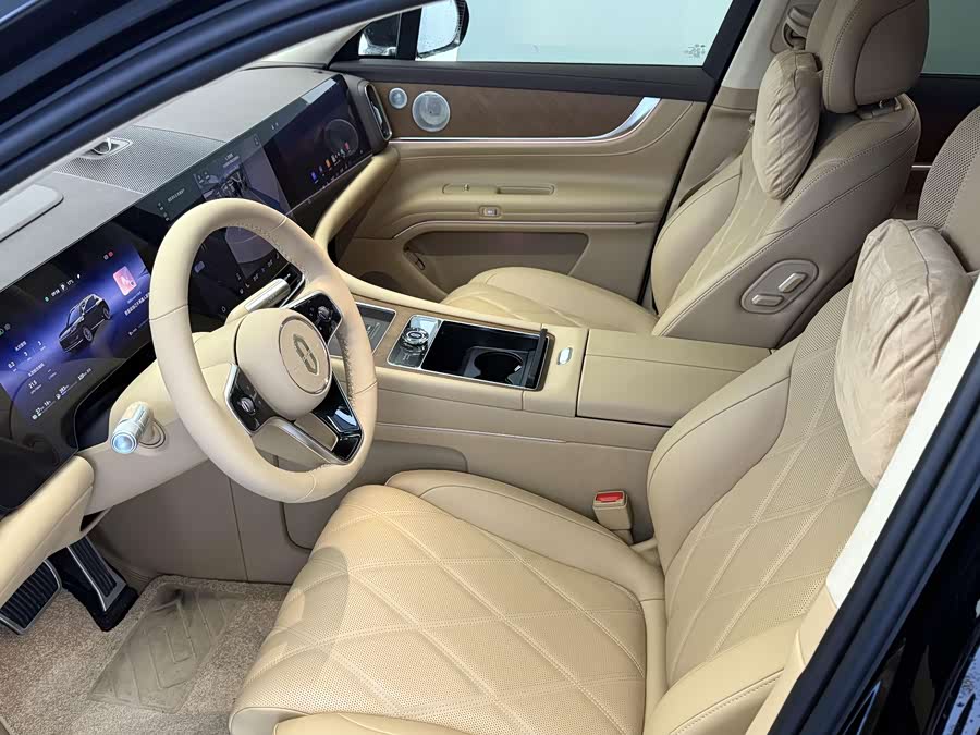 AITO 问界 问界M9 汽车图片 #10