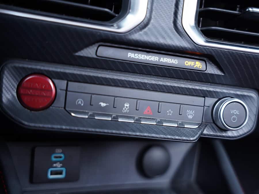 Ford Mustang صورة سيارة #10