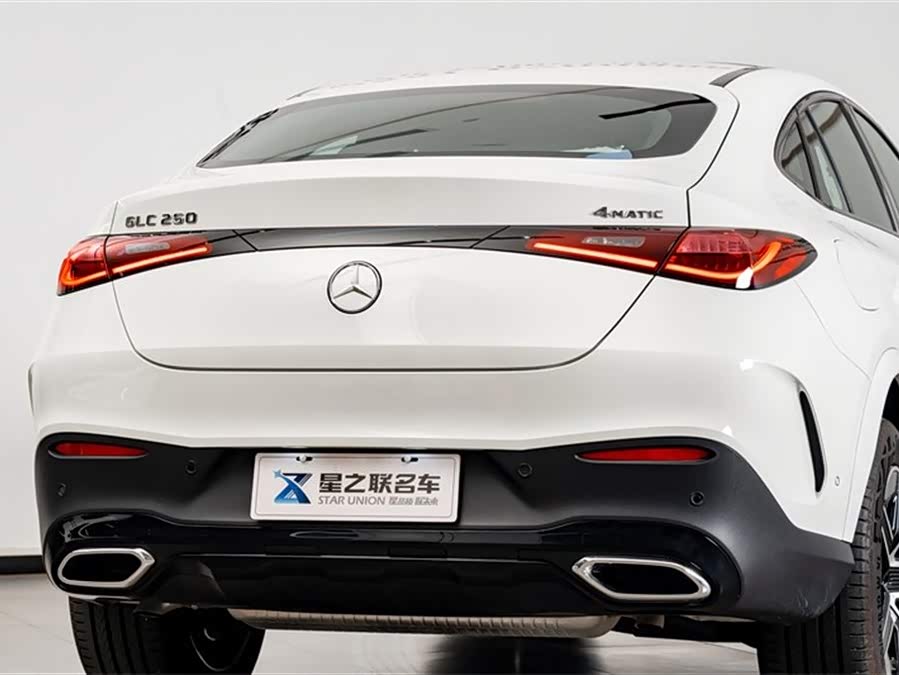 Mercedes-Benz GLC Coupe 2024 #10 Mercedes-Benz GLC Coupe 2024 image de voiture #10