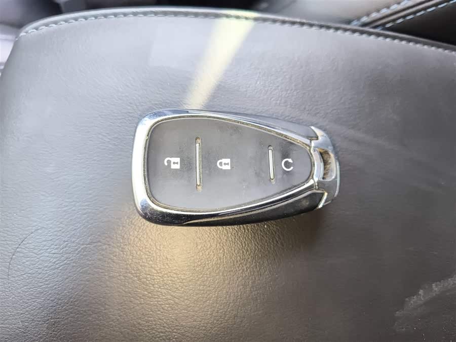 Chevrolet Charm 2023 car image #10