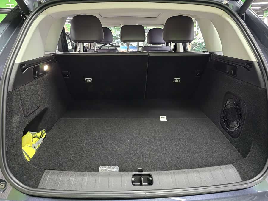 零跑汽车 零跑C10 2025 汽车图片 #10