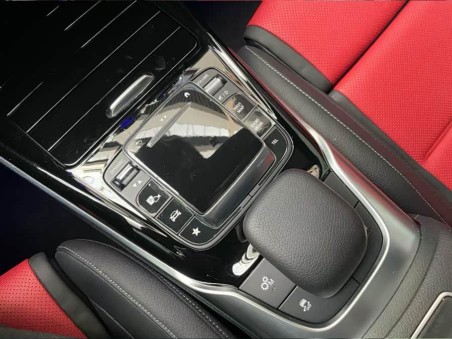 Mercedes-Benz CLA AMG 2023 imagem de carro #10