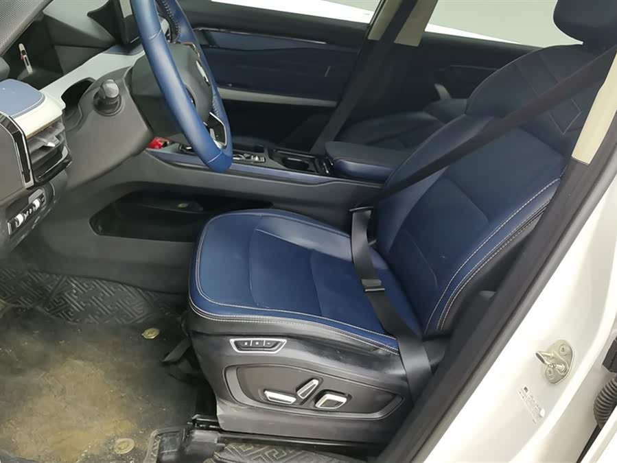 Livan 9 2024 изображение автомобиля #10