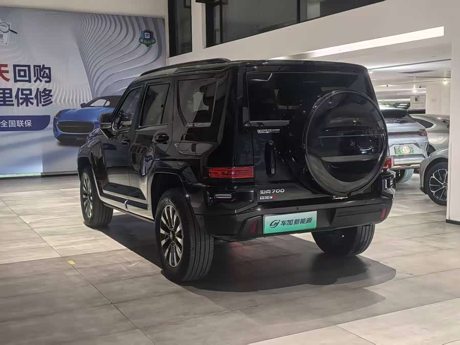 Tank 700 New Energy 2025 صورة سيارة #10