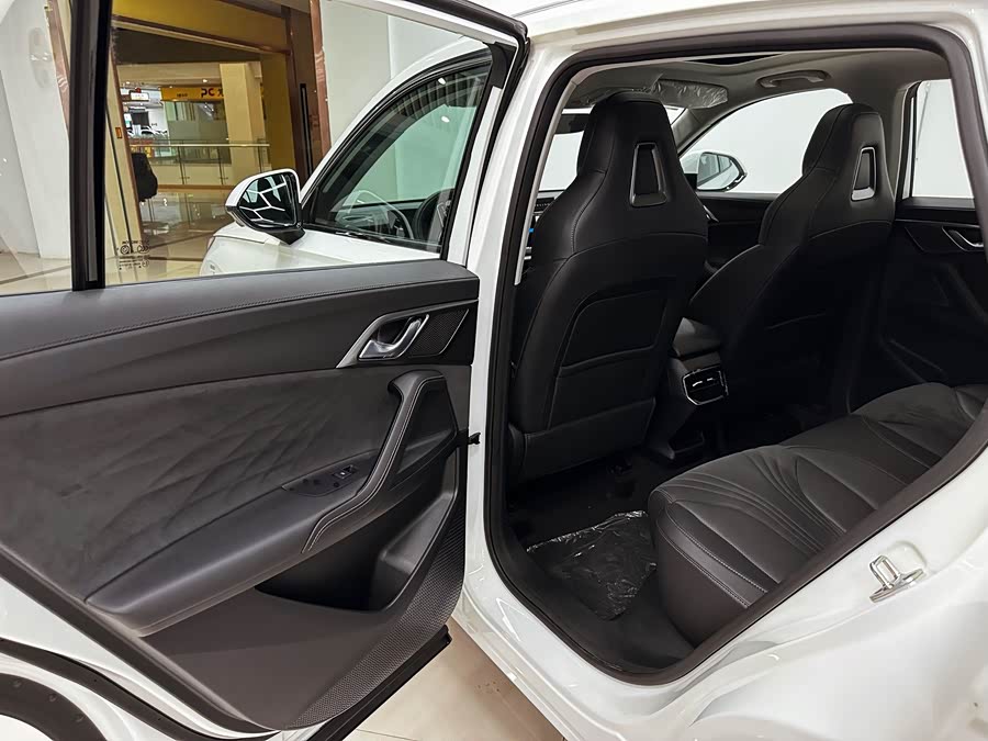 Roewe D5X DMH 2025 car image #10