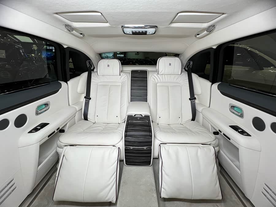 Rolls-Royce Ghost 2021 car image #10