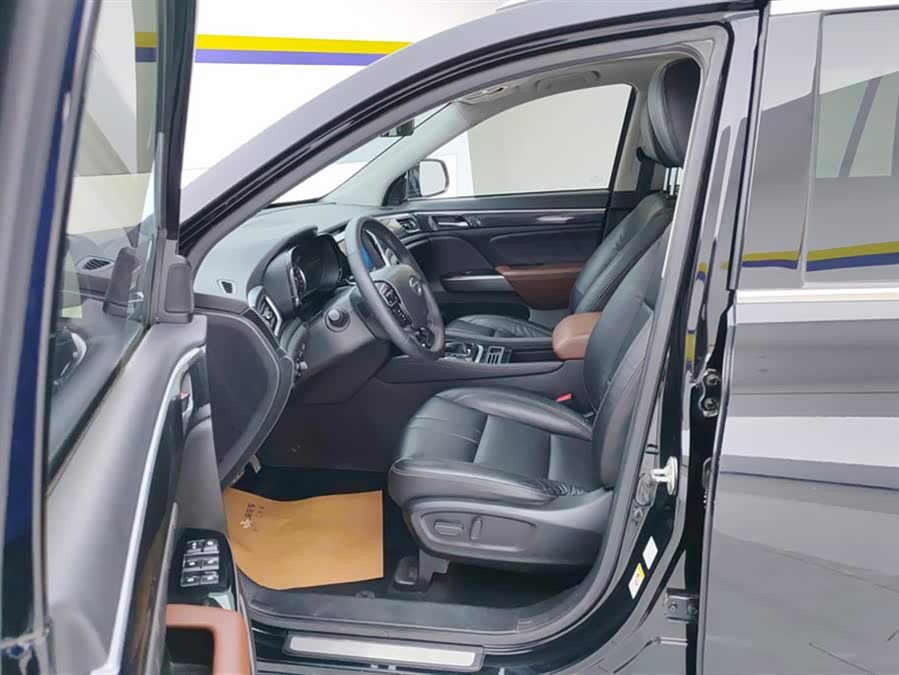 GAC Trumpchi GS7 2018 car image #10