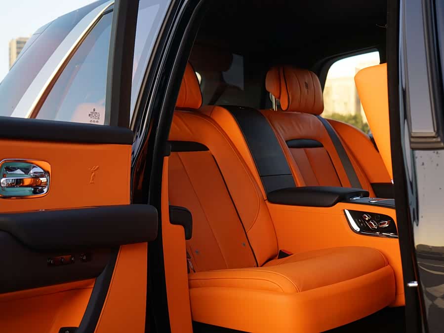 劳斯莱斯 库里南 2025 汽车图片 #10