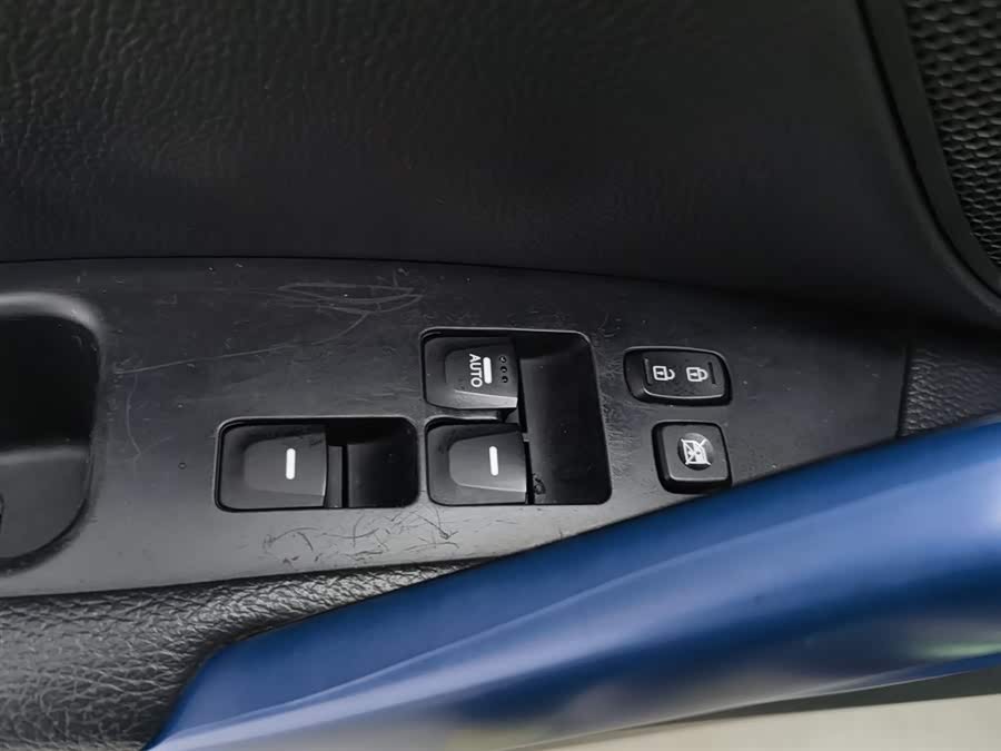 Hyundai Veloster 2015 immagine di auto #10