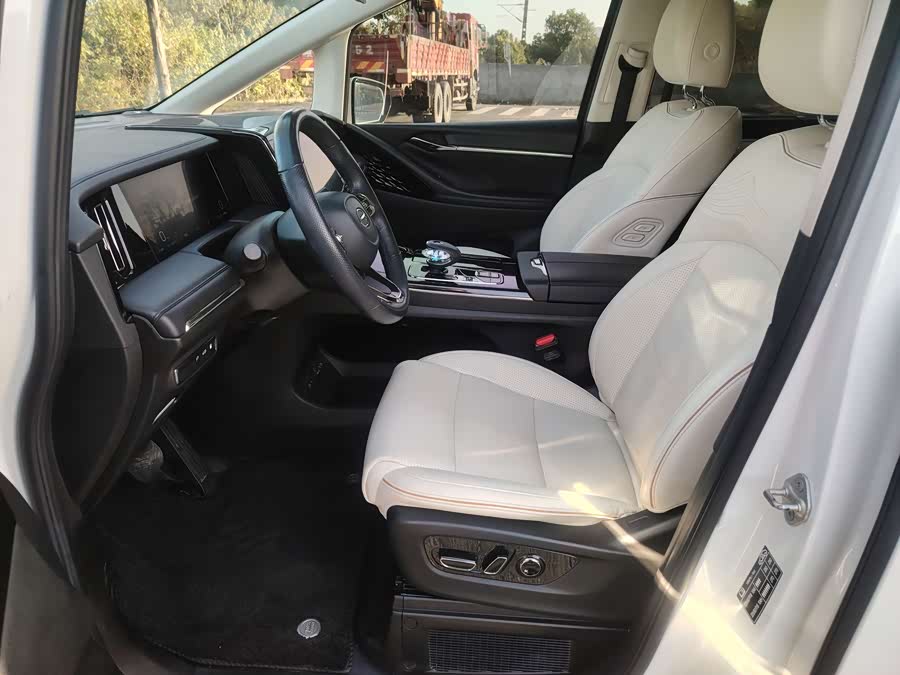 GAC Trumpchi E9 2024 #10 GAC Trumpchi E9 2024 imagem de carro #10