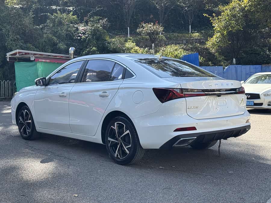 Roewe i5 2023 car image #10