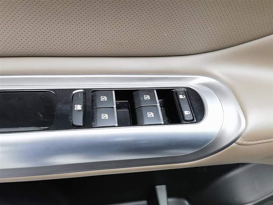 GAC Trumpchi E8 New Energy 2024 car image #10