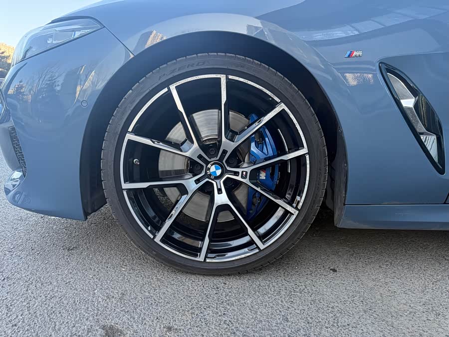 BMW 8 Series 2022 #10 BMW 8 Series 2022 car image #10