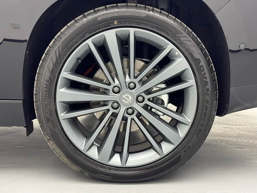 零跑汽车 零跑C16 2025 汽车图片 #10