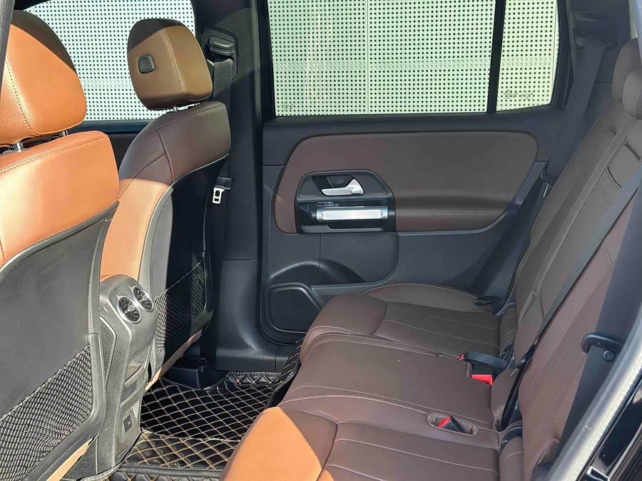 Mercedes-Benz GLB Class 2022 #10 Mercedes-Benz GLB Class 2022 car image #10