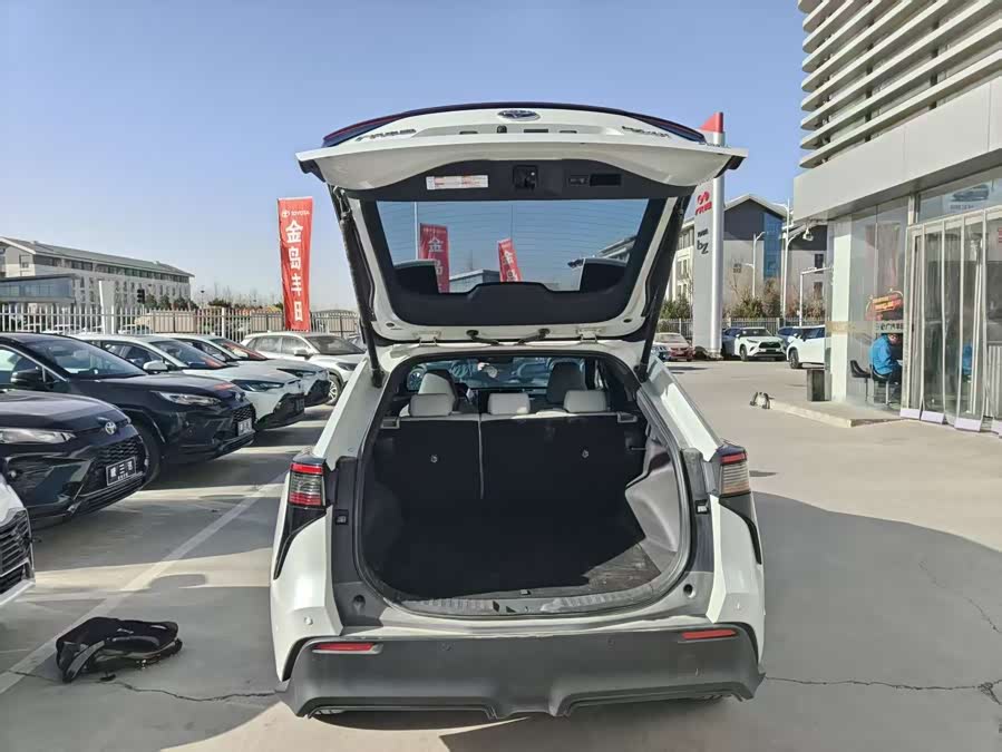 Toyota bZ4X 2022 immagine di auto #10