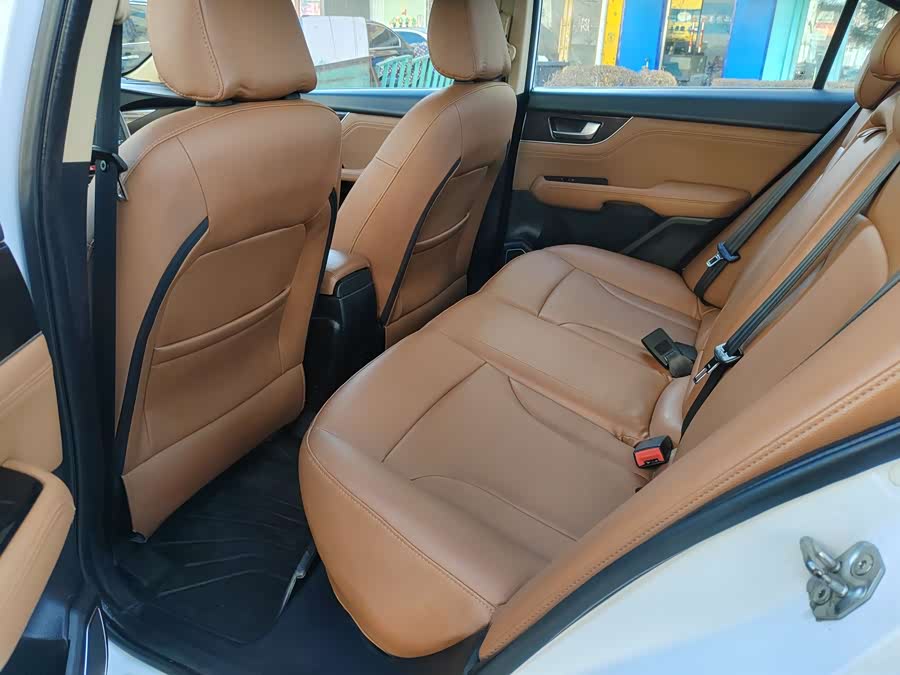 Great Wall C50 2015 imagem de carro #10