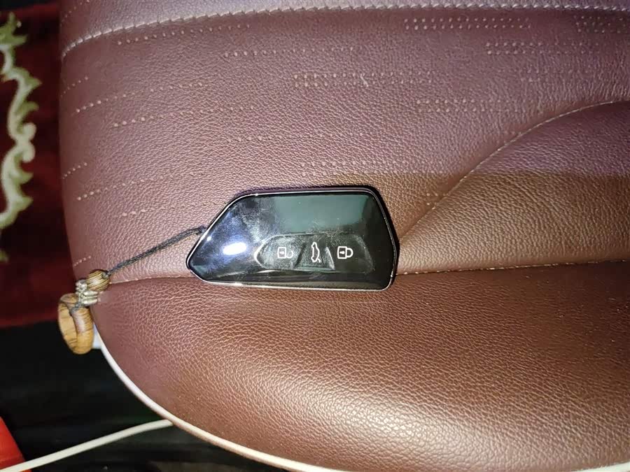 Volkswagen ID.6 X 2024 #10 Volkswagen ID.6 X 2024 immagine di auto #10