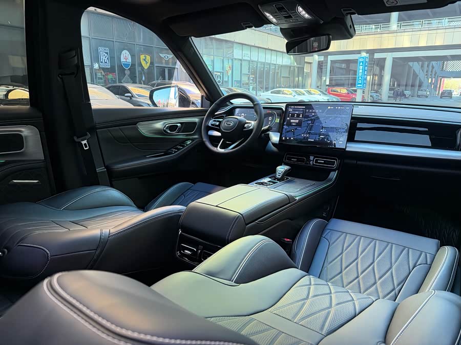 GAC Trumpchi GS8 2024 #10 GAC Trumpchi GS8 2024 صورة سيارة #10