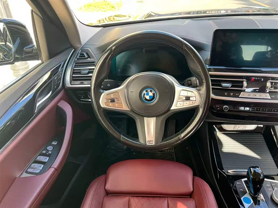 BMW iX3 2023 #10 BMW iX3 2023 car image #10