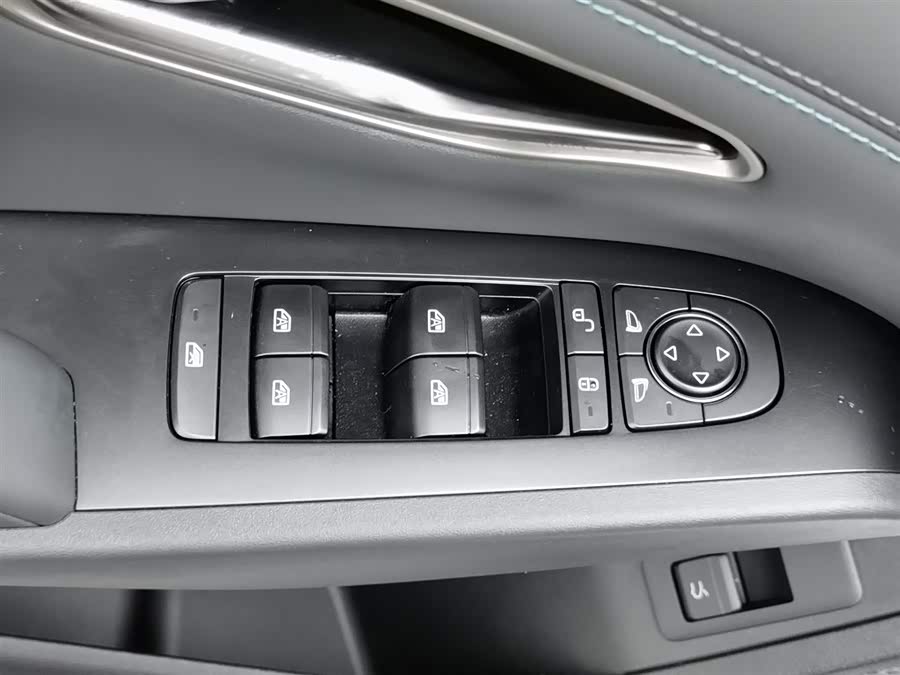 BYD Qin L 2025 #10 BYD Qin L 2025 car image #10