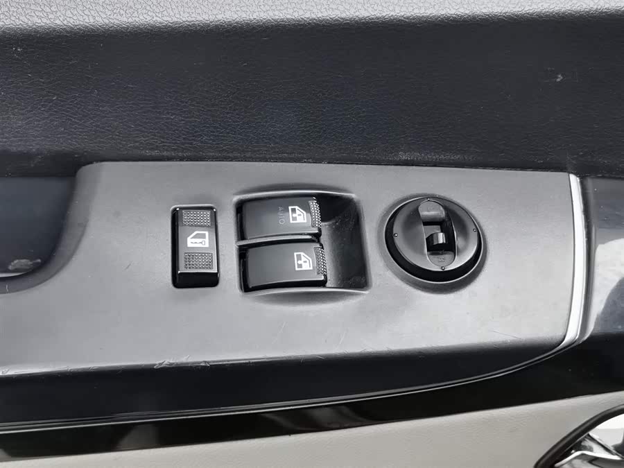 江淮汽车 瑞风M5 2015 汽车图片 #10