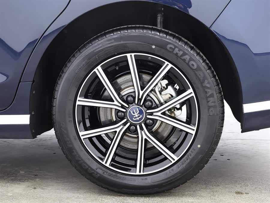 比亚迪 宋MAX新能源 2023 汽车图片 #10