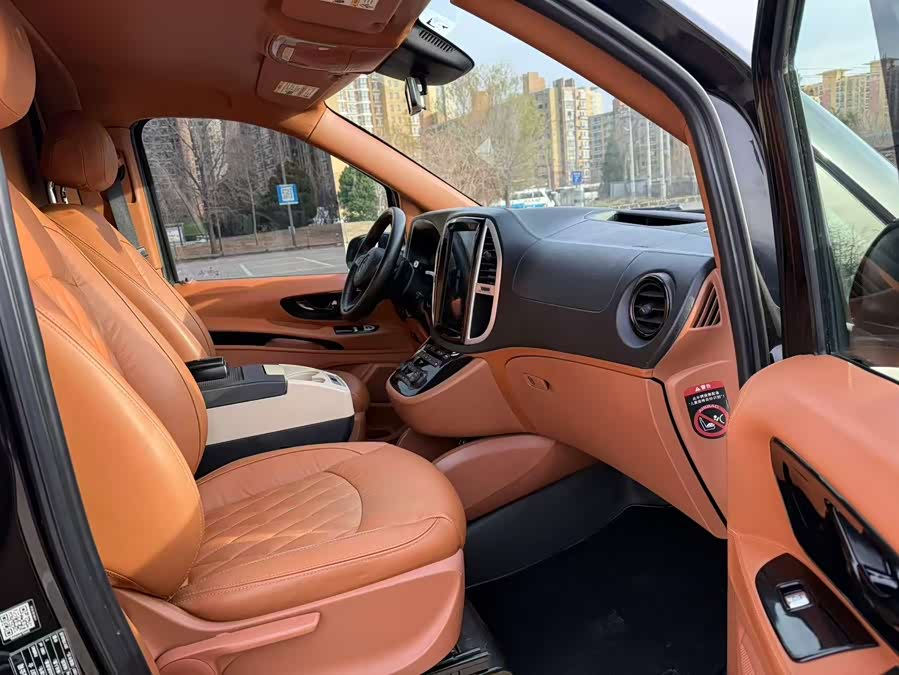 Mercedes-Benz Vito 2017 car image #10