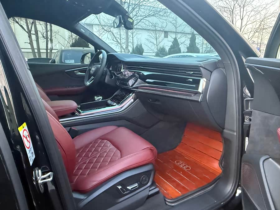 Audi SQ7 2024 #10 Audi SQ7 2024 car image #10