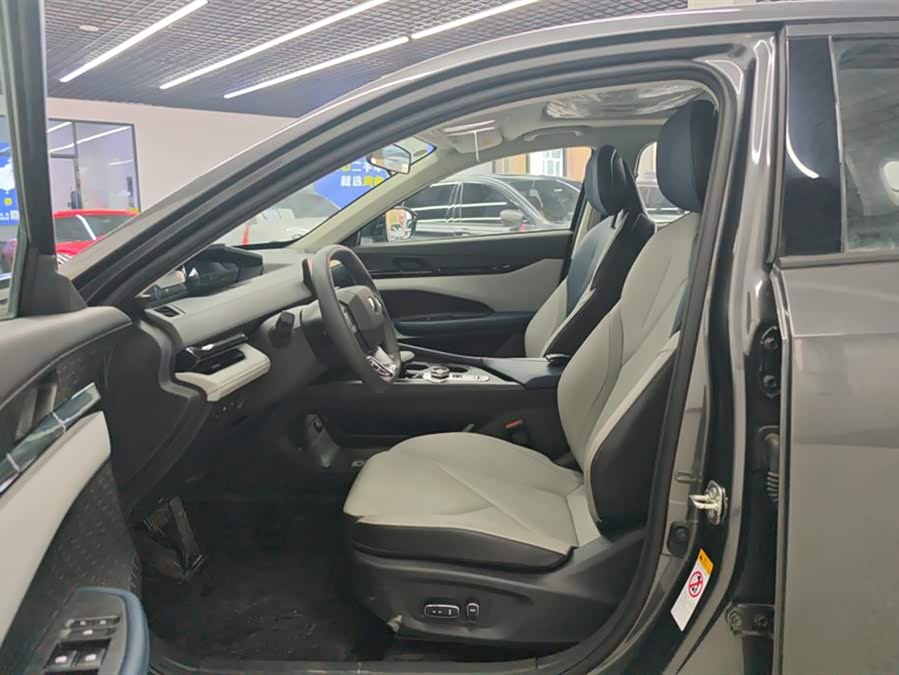 Changan UNI-V iDD 2023 #10 Changan UNI-V iDD 2023 car image #10