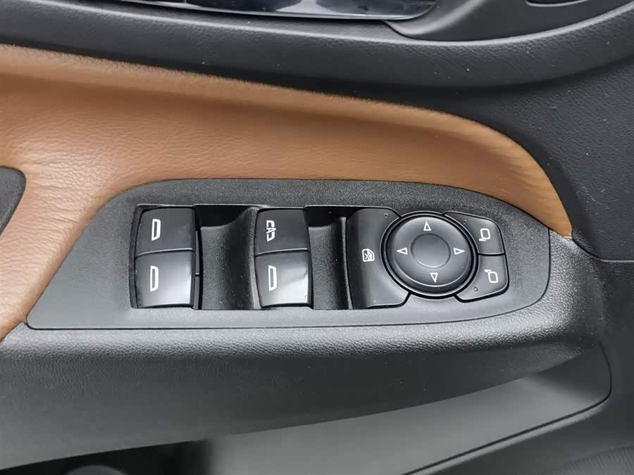 Chevrolet Equinox 2017 car image #10