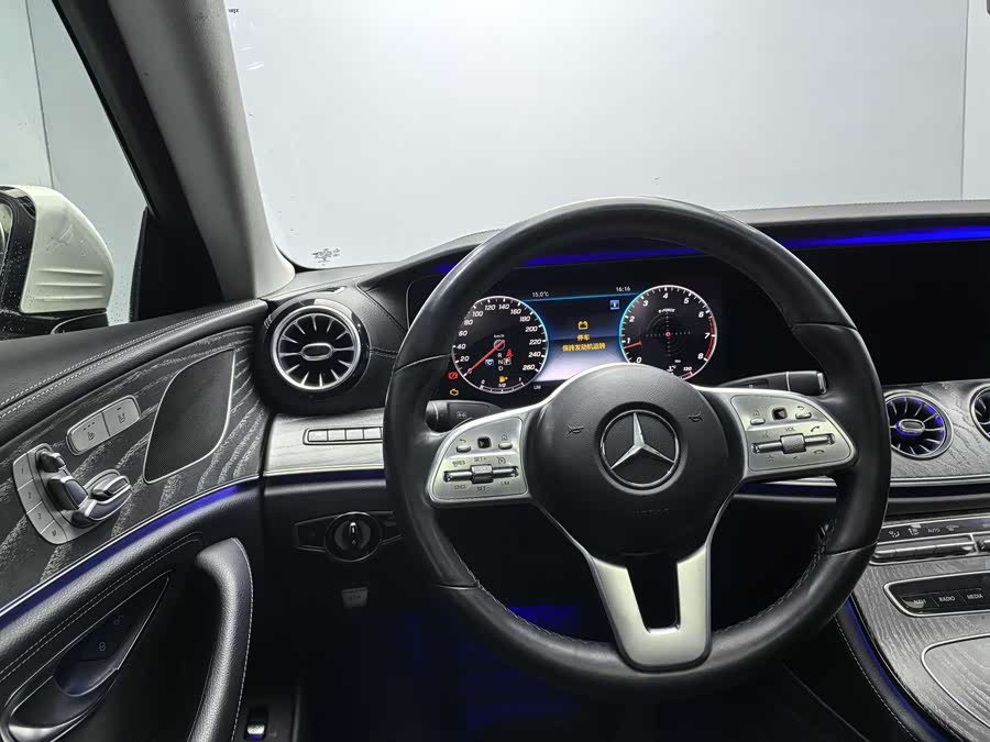 Mercedes-Benz CLS Class 2019 car image #10