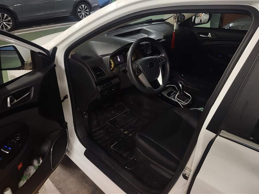 BYD e5 2016 #10 BYD e5 2016 car image #10