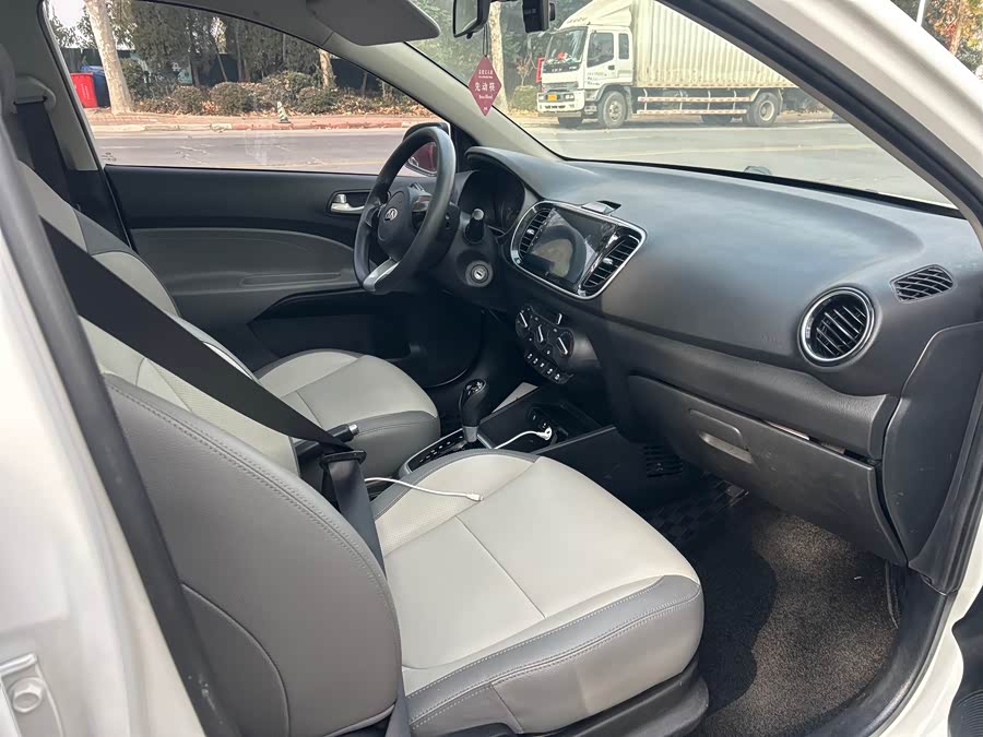 起亚 焕驰 2020 汽车图片 #10