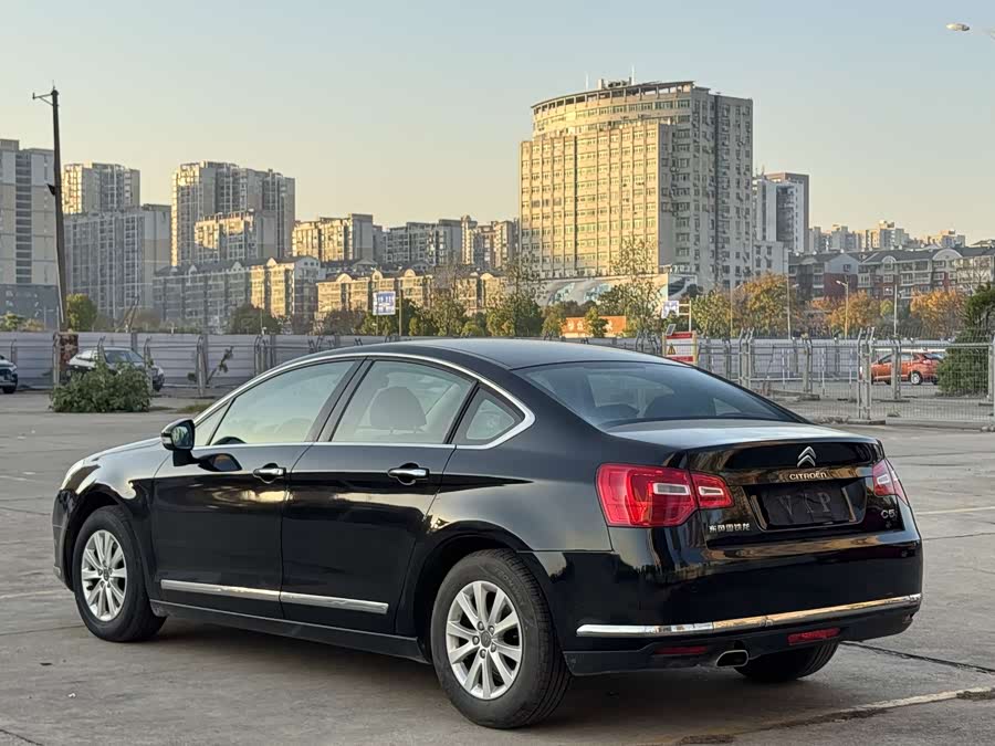 雪铁龙 雪铁龙C5 2013 汽车图片 #10