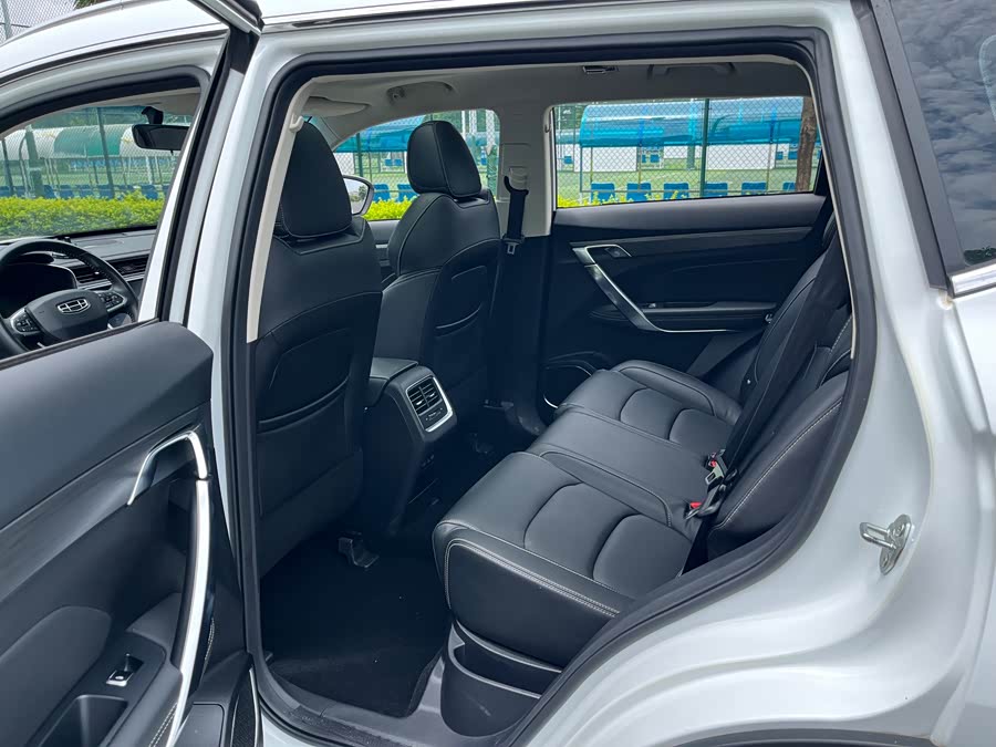 GEELY Boyue 2020 image de voiture #10