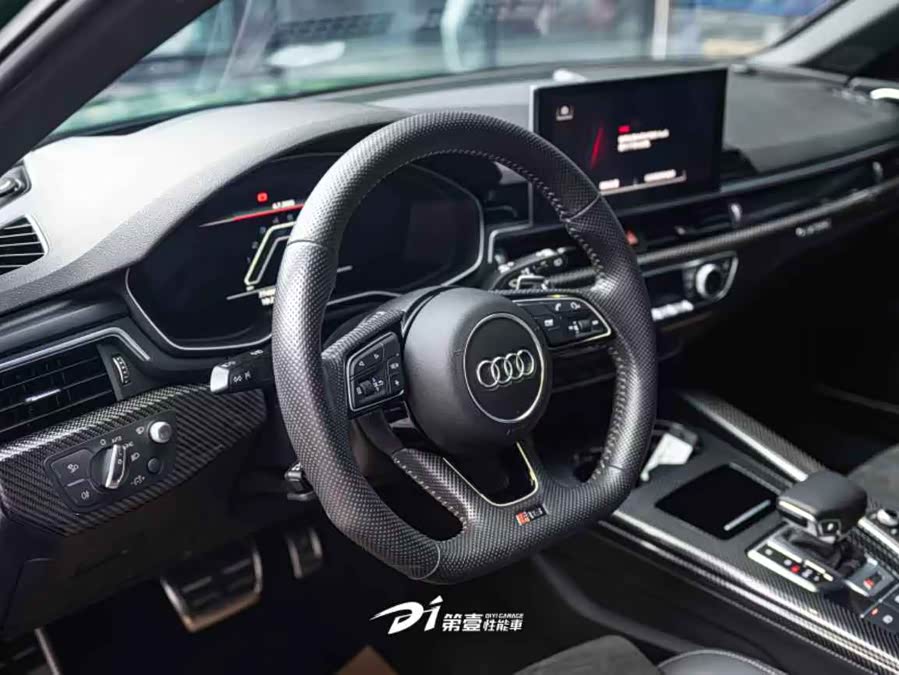 Audi RS 4 2020 immagine di auto #10