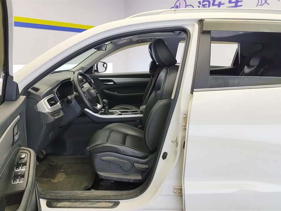 GEELY Vision X6 2019 car image #10