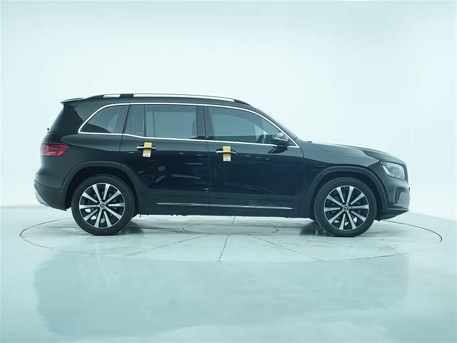 Mercedes-Benz GLB Class 2024 #10 Mercedes-Benz GLB Class 2024 car image #10