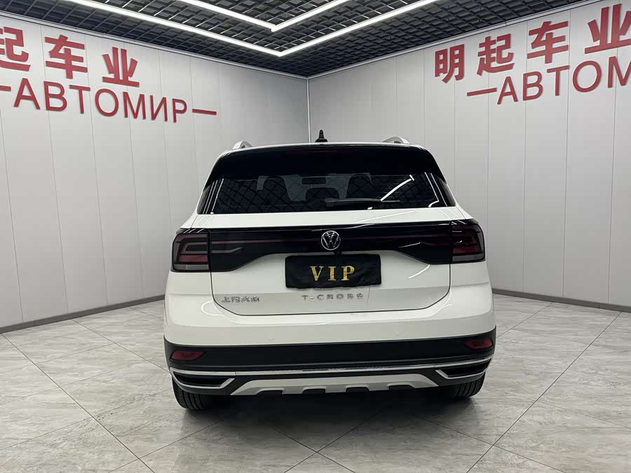 Volkswagen T-Cross 2021 car image #10