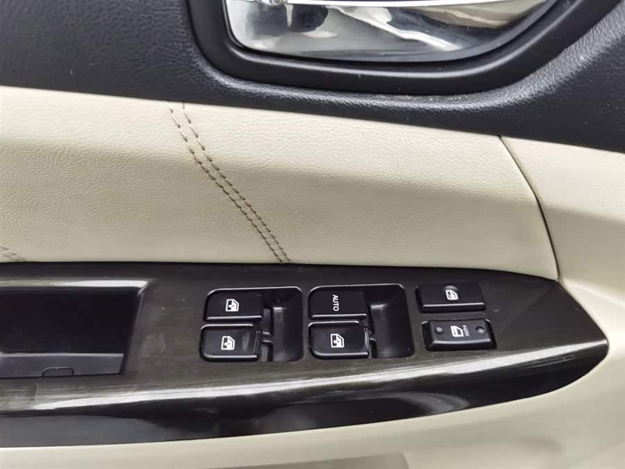 Changan Eado 2014 car image #10