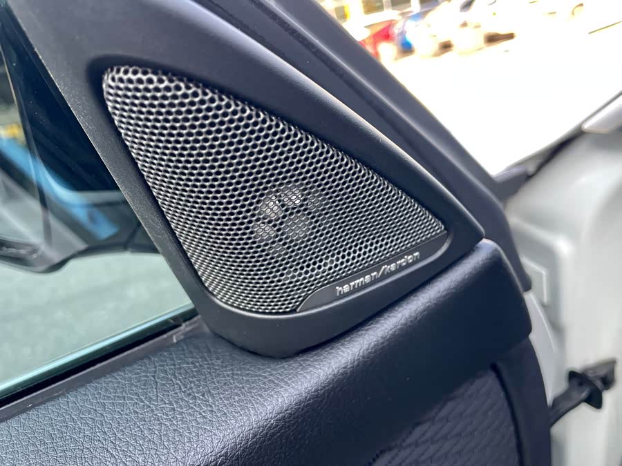 BMW 4 Series 2019 #10 BMW 4 Series 2019 car image #10