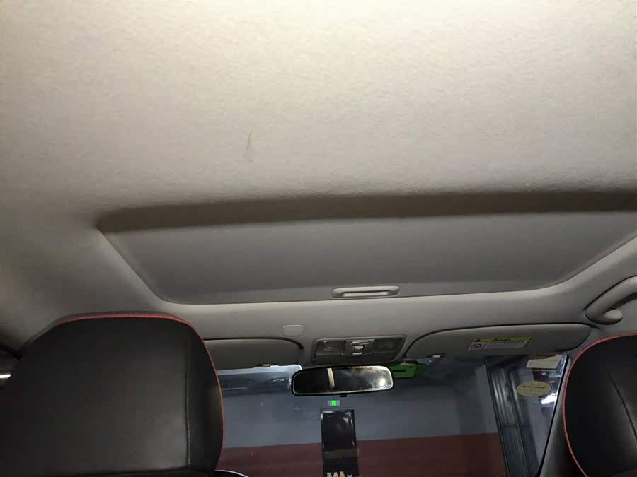 Kia Rio Cross 2018 car image #10